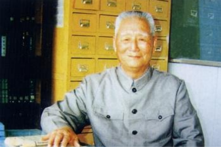 光明中医函授大学顾问丁光迪